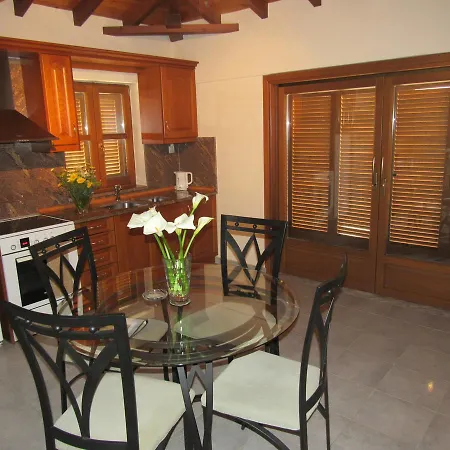 Kyrimi Apartment *